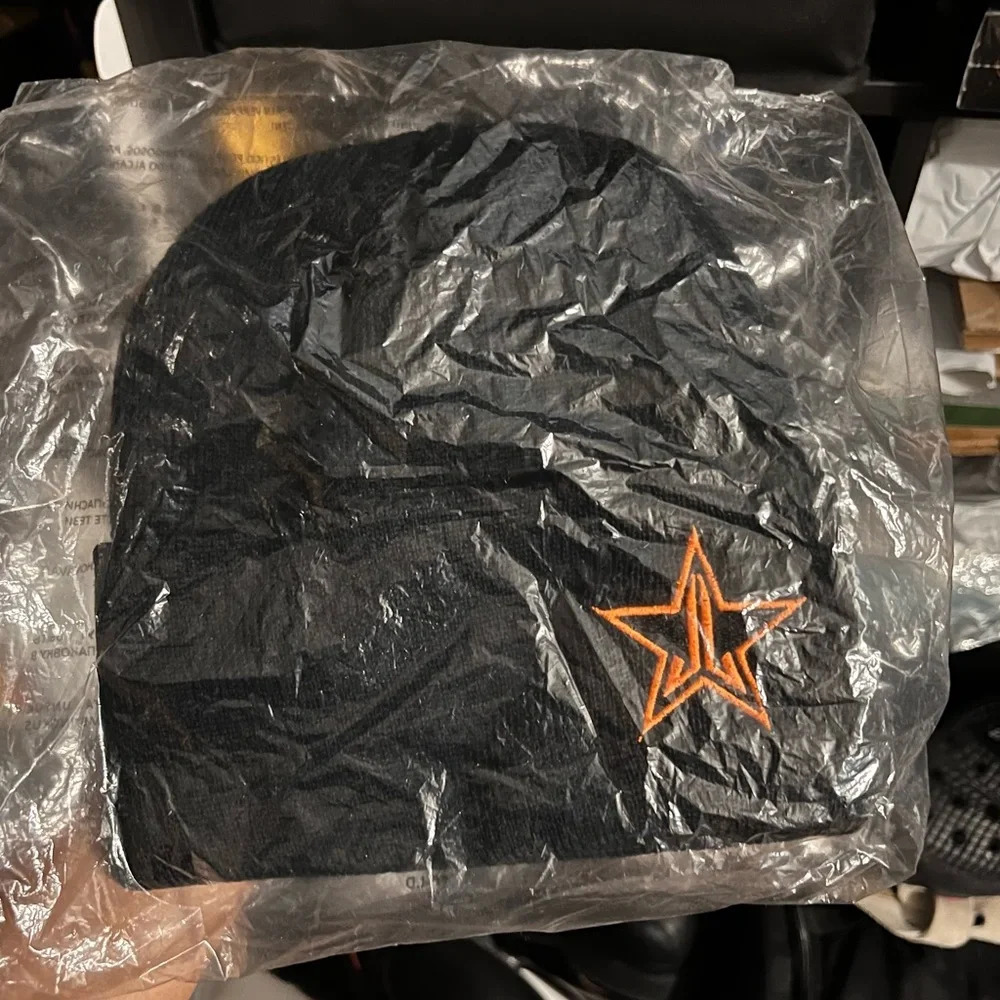 Jeffrey Star Beanie